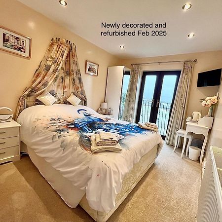 Willow Ridge - A Large Country House With 3 Rental Rooms Clutton Екстериор снимка