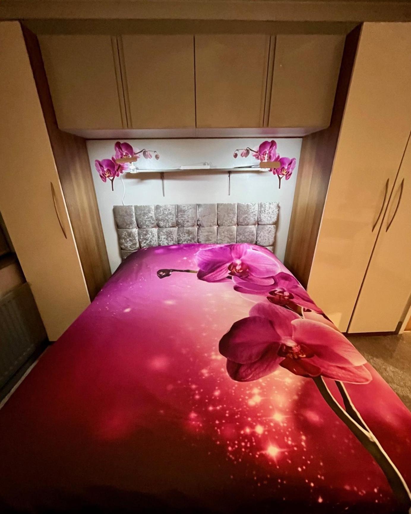 Willow Ridge - A Large Country House With 3 Rental Rooms Clutton Екстериор снимка